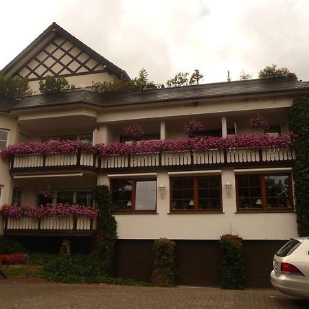 Hotel "Woiler Hof" Garni Eslohe Exteriör bild