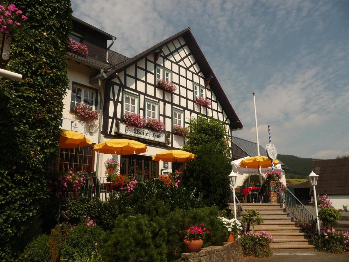 Hotel "Woiler Hof" Garni Eslohe Exteriör bild