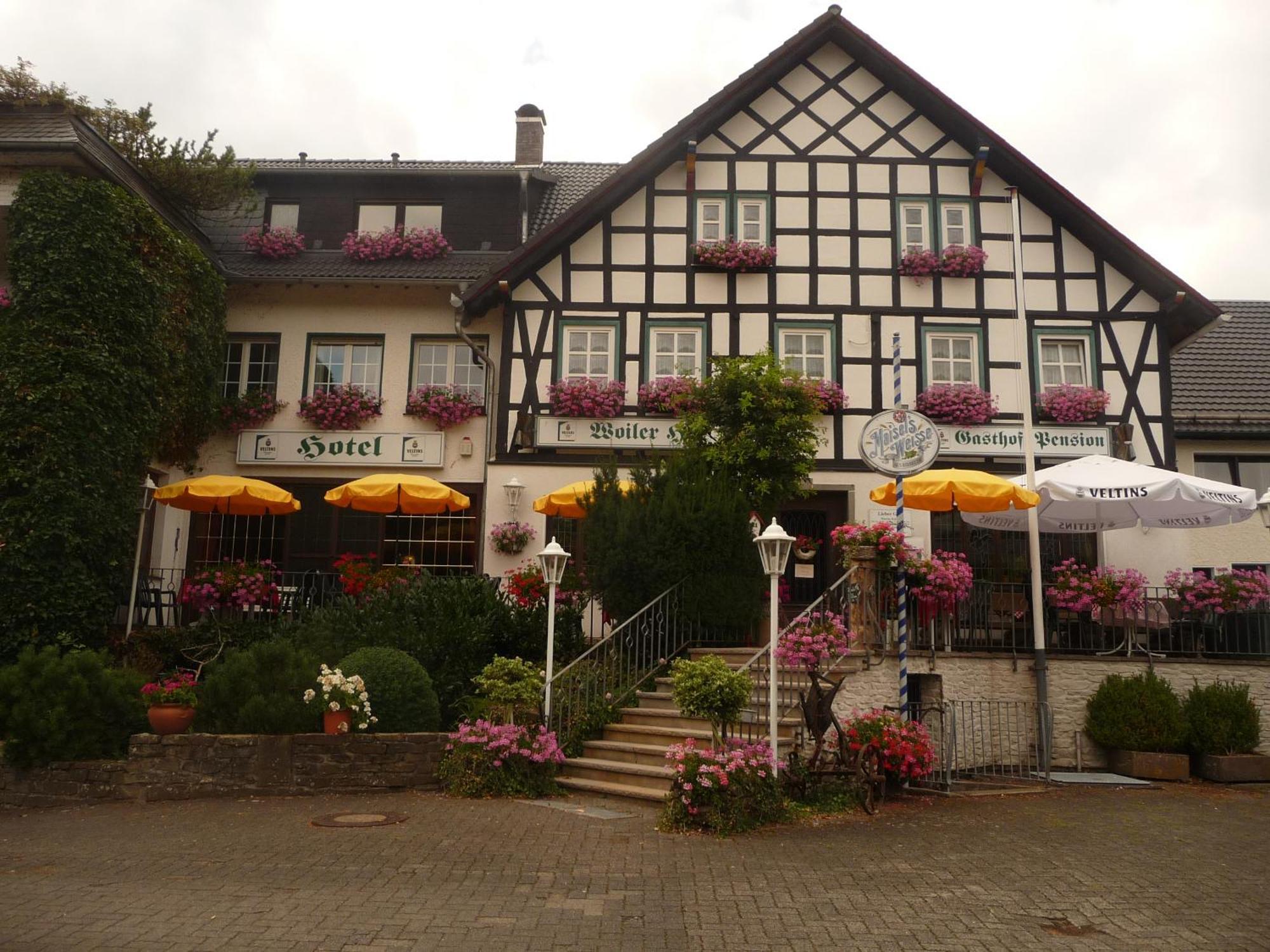 Hotel "Woiler Hof" Garni Eslohe Exteriör bild